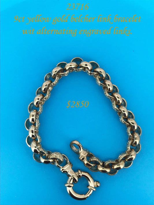 Gold 9ct belcher link bracelet with alternating engraved links.